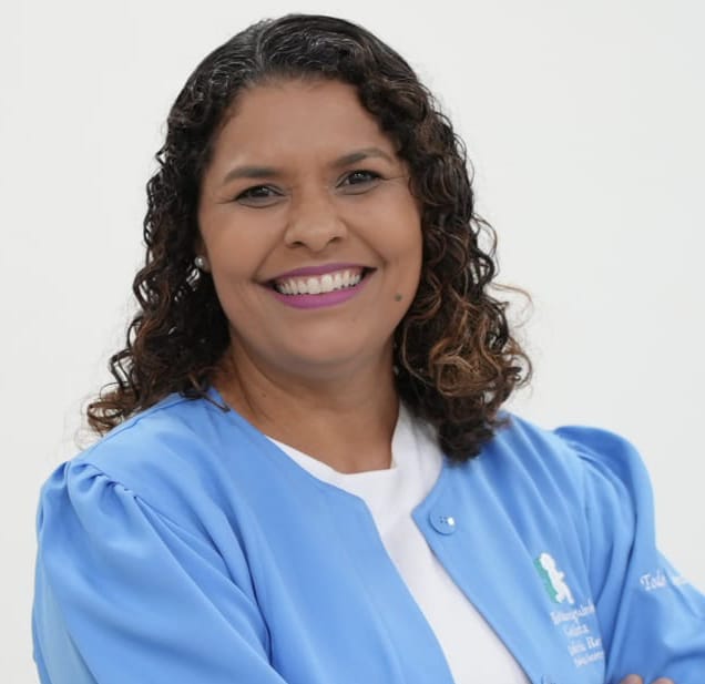 Andréia Reis Bueno Martins