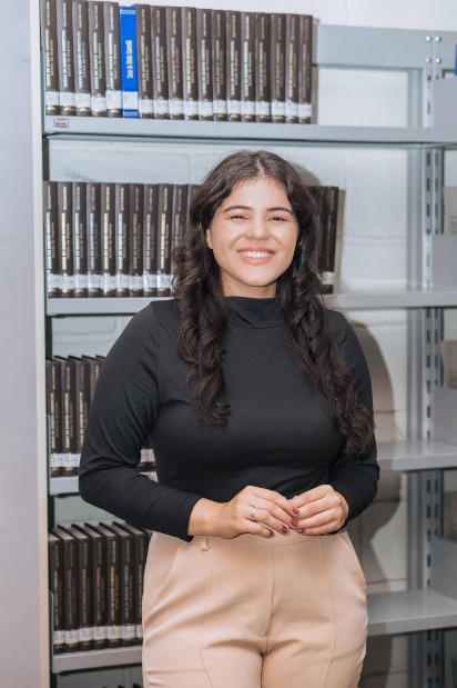 July Poliana de Castro S. dos Santos