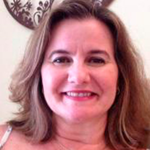 Claudia Lins Cardoso