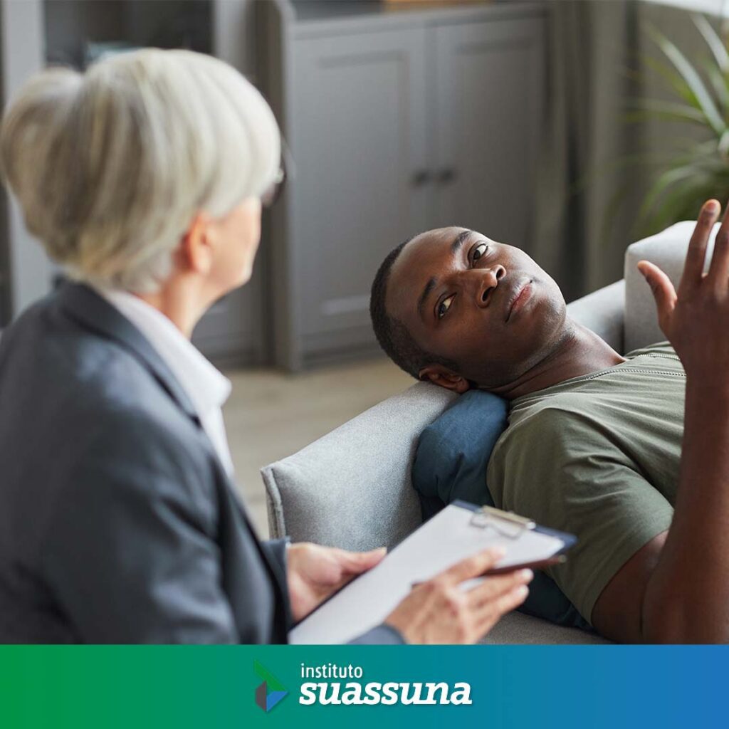 Terapia serve apenas para aprender a lidar com o lado emocional?