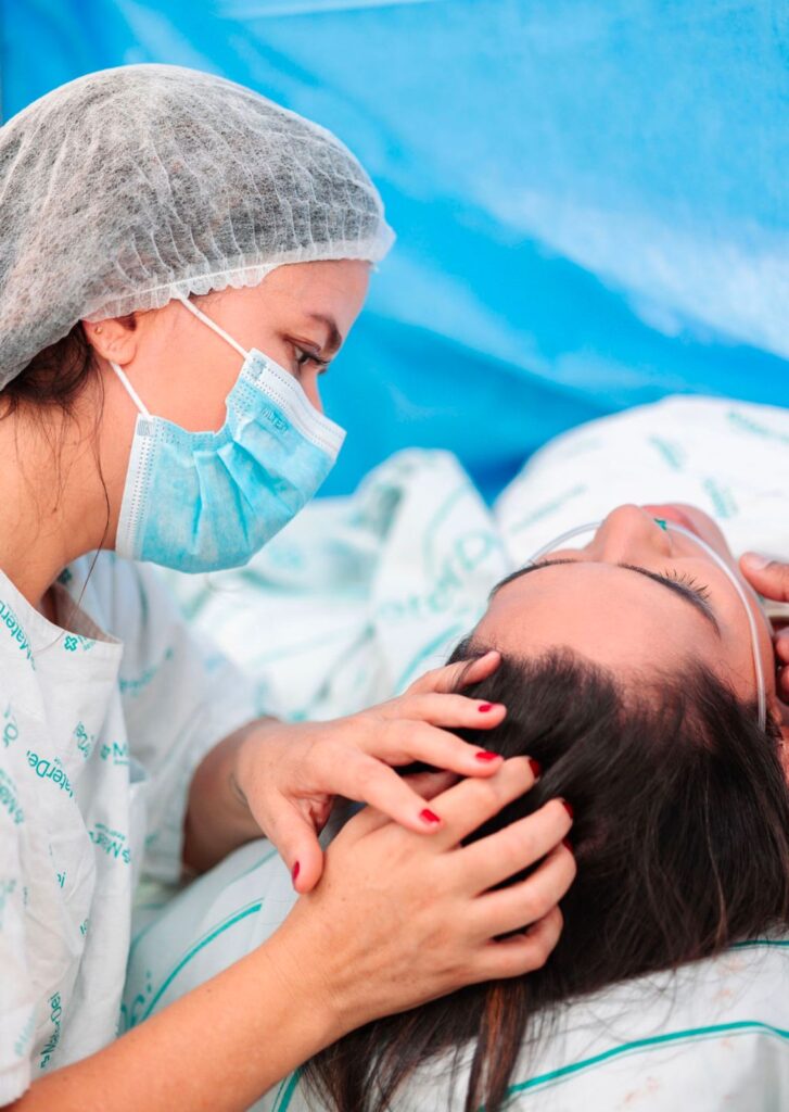 Psicologia perinatal e obstétrica na cesárea: a relevância do cuidado psicológico no parto cirúrgico